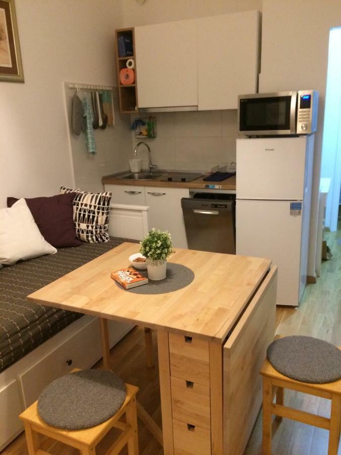 Very Close Studio Apartment Zagreb Exterior foto