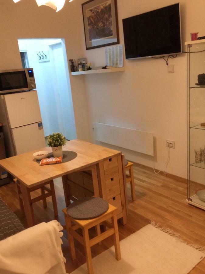Very Close Studio Apartment Zagreb Exterior foto